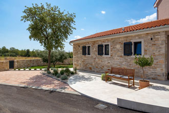 Exterior 11