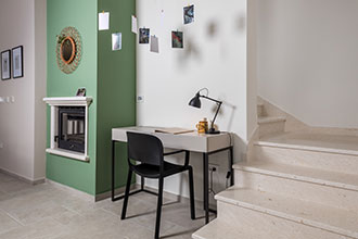 Interior 11